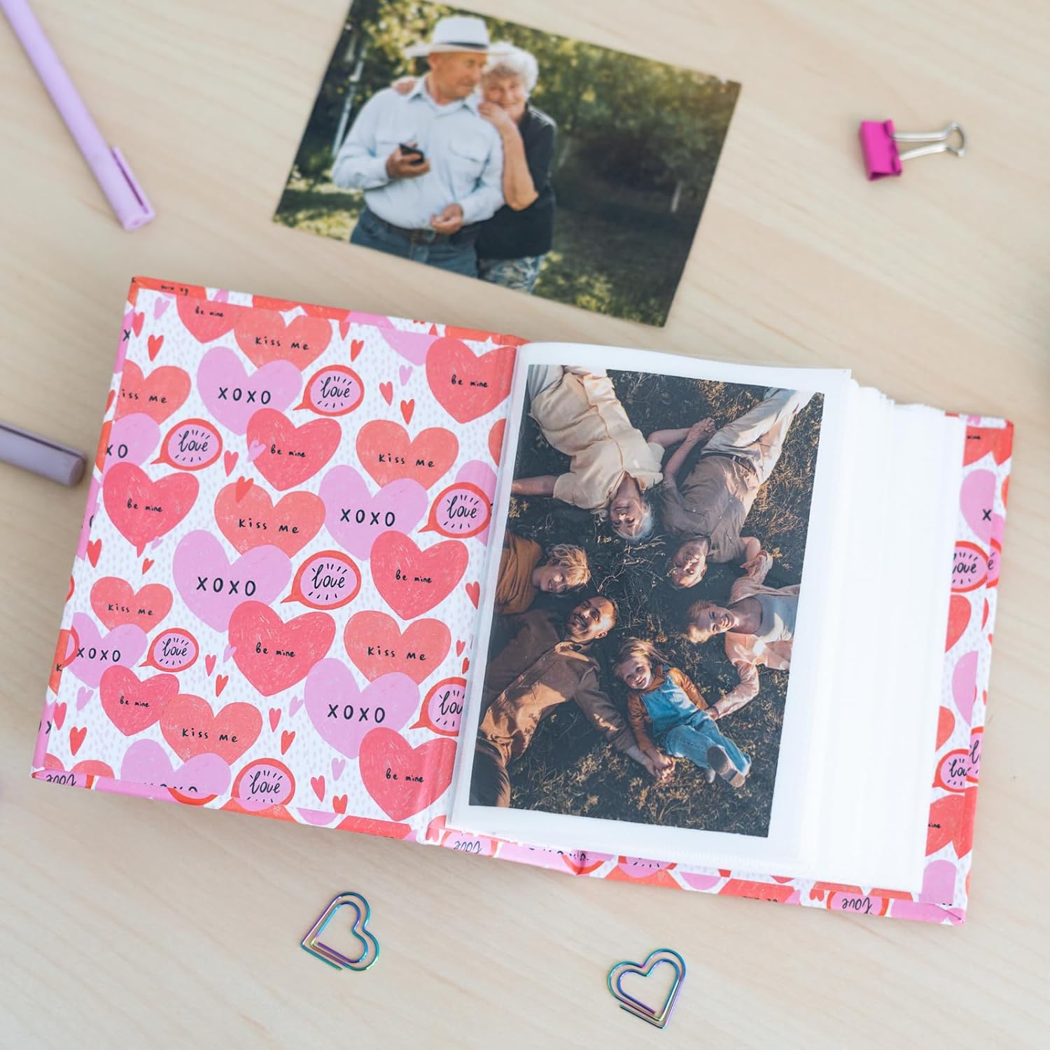 Valentine červený fotoalbum na fotky 10x15cm/100ks fotiek La La Love AF100101511