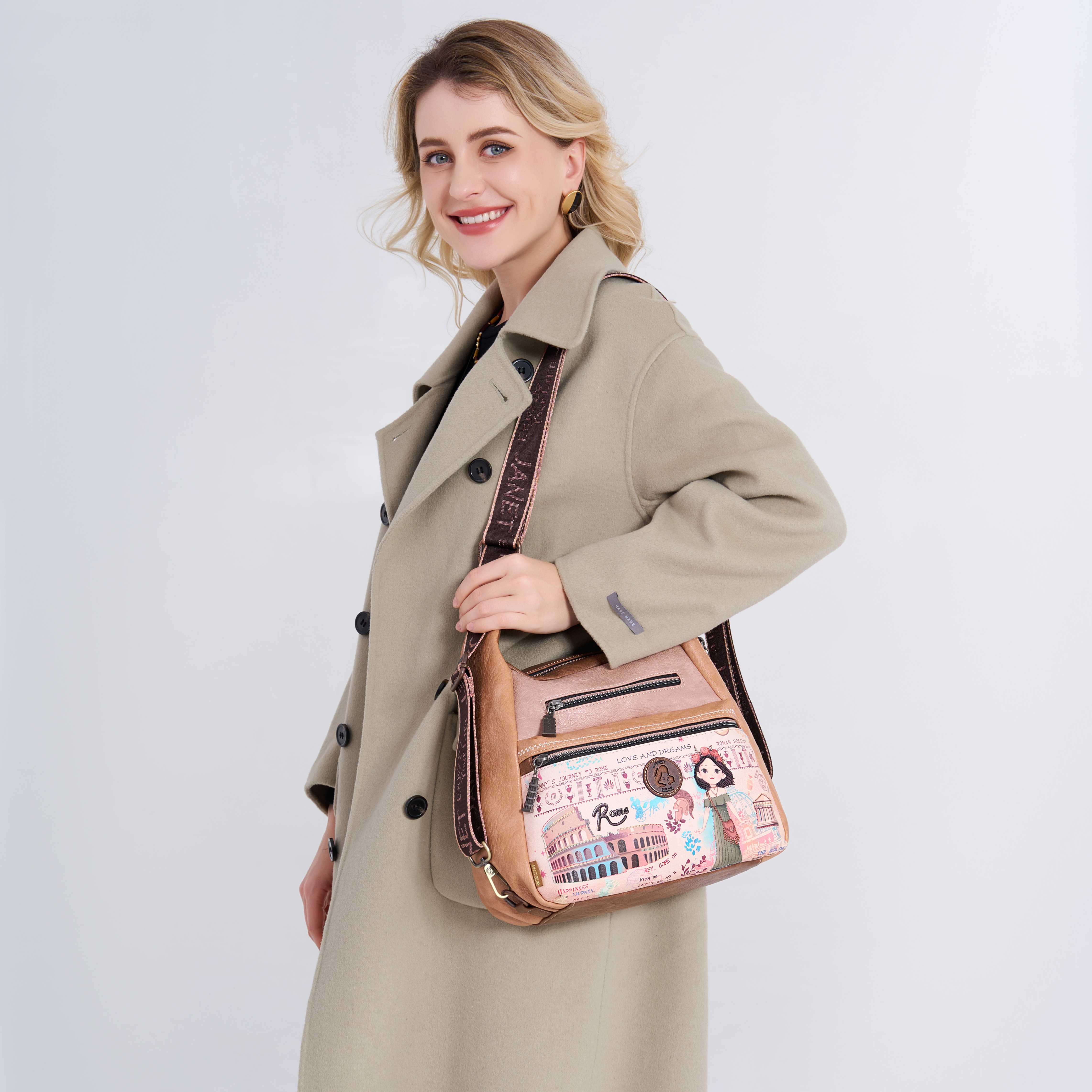 Janet Denese kabelka a batoh v jednom Tour Of Rome J-119A