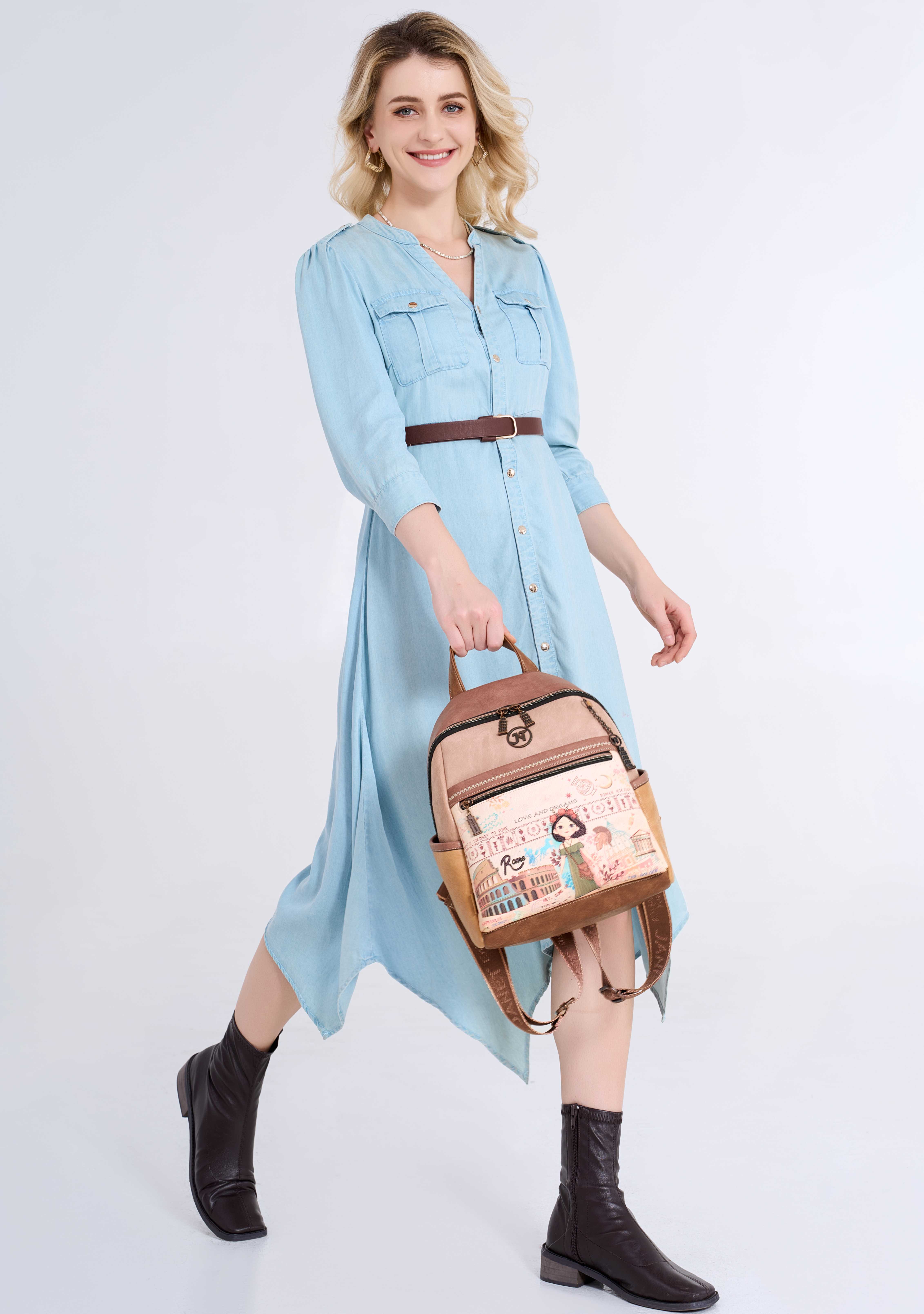 Janet Denese paktický batoh Tour Of Rome J-114